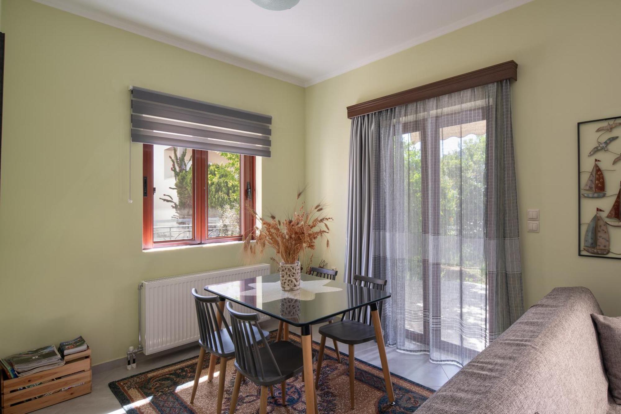 Pappas Family House Apartment นาฟปลิโอ ภายนอก รูปภาพ